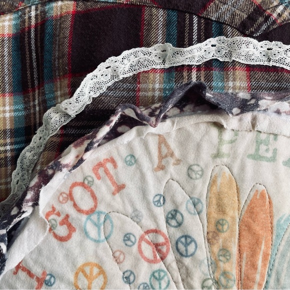 Reworked Boho Flannel “I Got A Peaceful Easy Feeling” - Picture 9 of 16